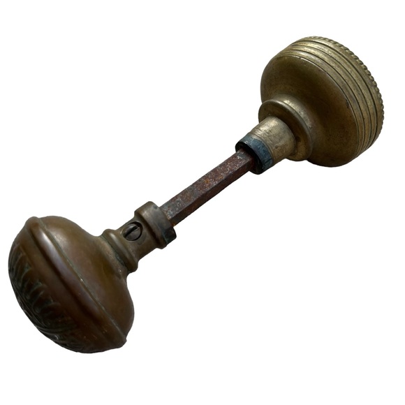Antique Brass Doorknob Architectural Salvage Restoration Material - Picture 5 of 7